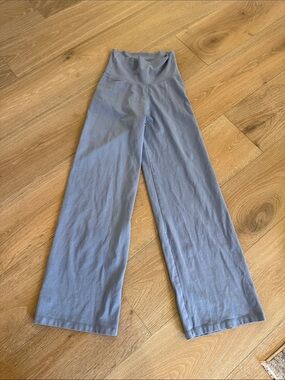 Brandy Melville Wide-Leg High-Waist or Fold Over Women's Pants in Dusty Blue